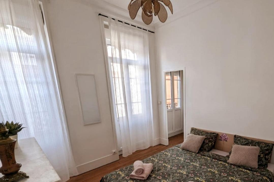 La Casa De Las Flores ตูลูส ภายนอก รูปภาพ